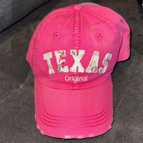 Robin Ruth Fuchsia Texas Cap - Picture 1 of 5